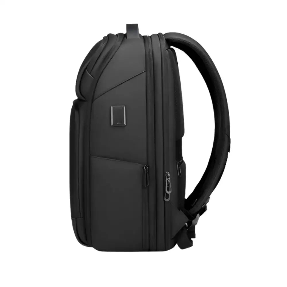 Fenruien 35L Waterproof Travel Backpack with USB Charging Fenruien 35L Waterproof Travel Backpack with USB Charging