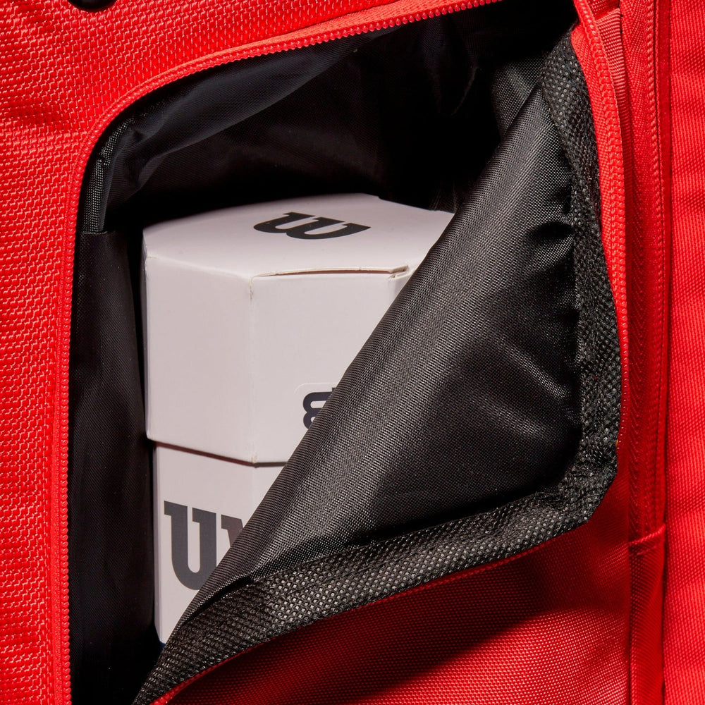 Wilson Tennis Backpack for 2 Rackets – Red Edition Wilson Tennis Backpack for 2 Rackets – Red Edition