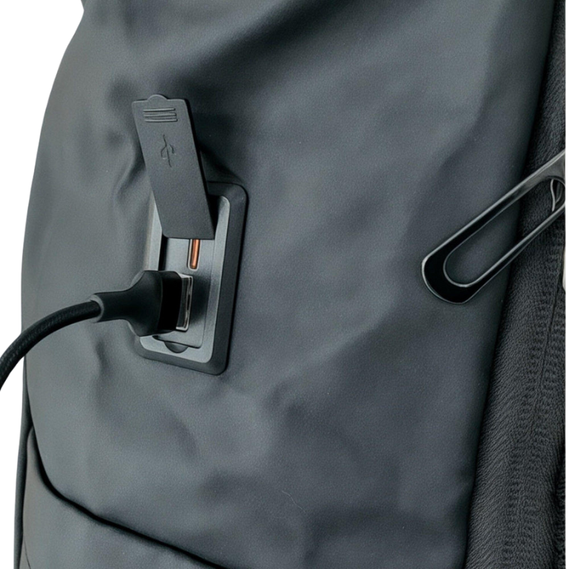 TitanPack Anti-Theft Laptop Backpack With USB - Black