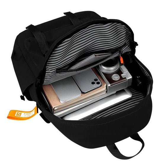 UrbanCore Pro – Anti-Theft Laptop Backpack with USB Port