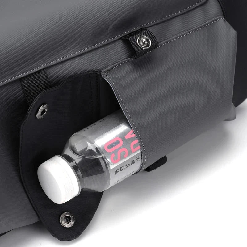 UrbanFlow – Waterproof Backpack with Laptop Compartment